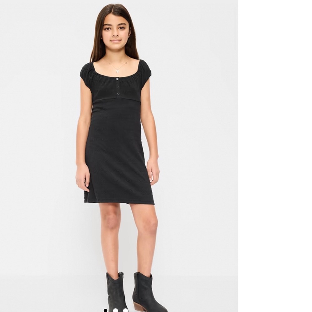 Old Navy Girls Black Smocked cap Sleeve Dress Size L 10-12 NWT
